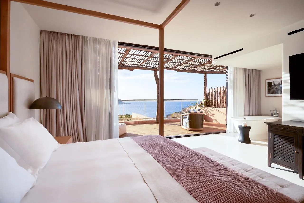 Six Senses Ibiza Hotel Portinatx 5*,